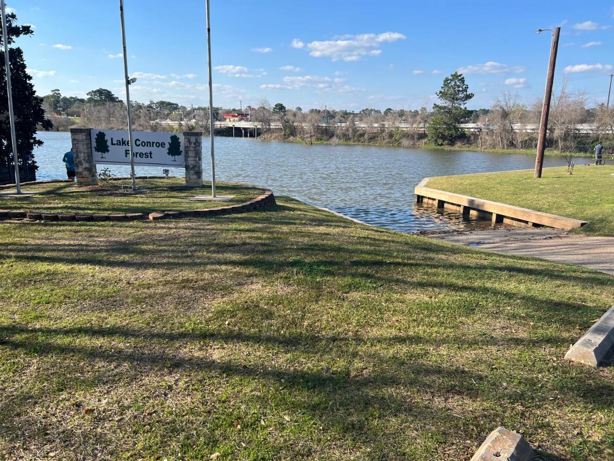 2 Bdrm Treehouse Hideout- Lake Conroe With Boat Ramp Монтгомъри Екстериор снимка