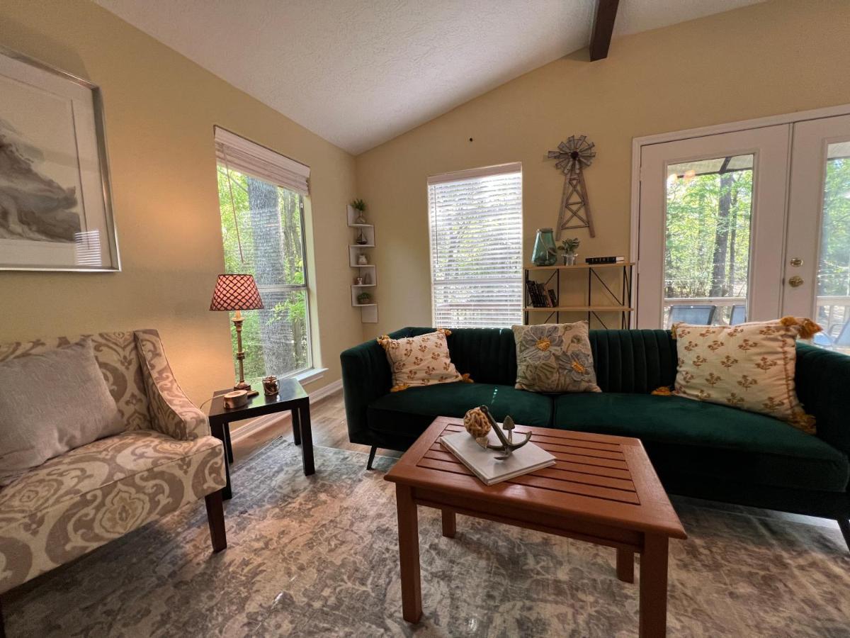 2 Bdrm Treehouse Hideout- Lake Conroe With Boat Ramp Монтгомъри Екстериор снимка